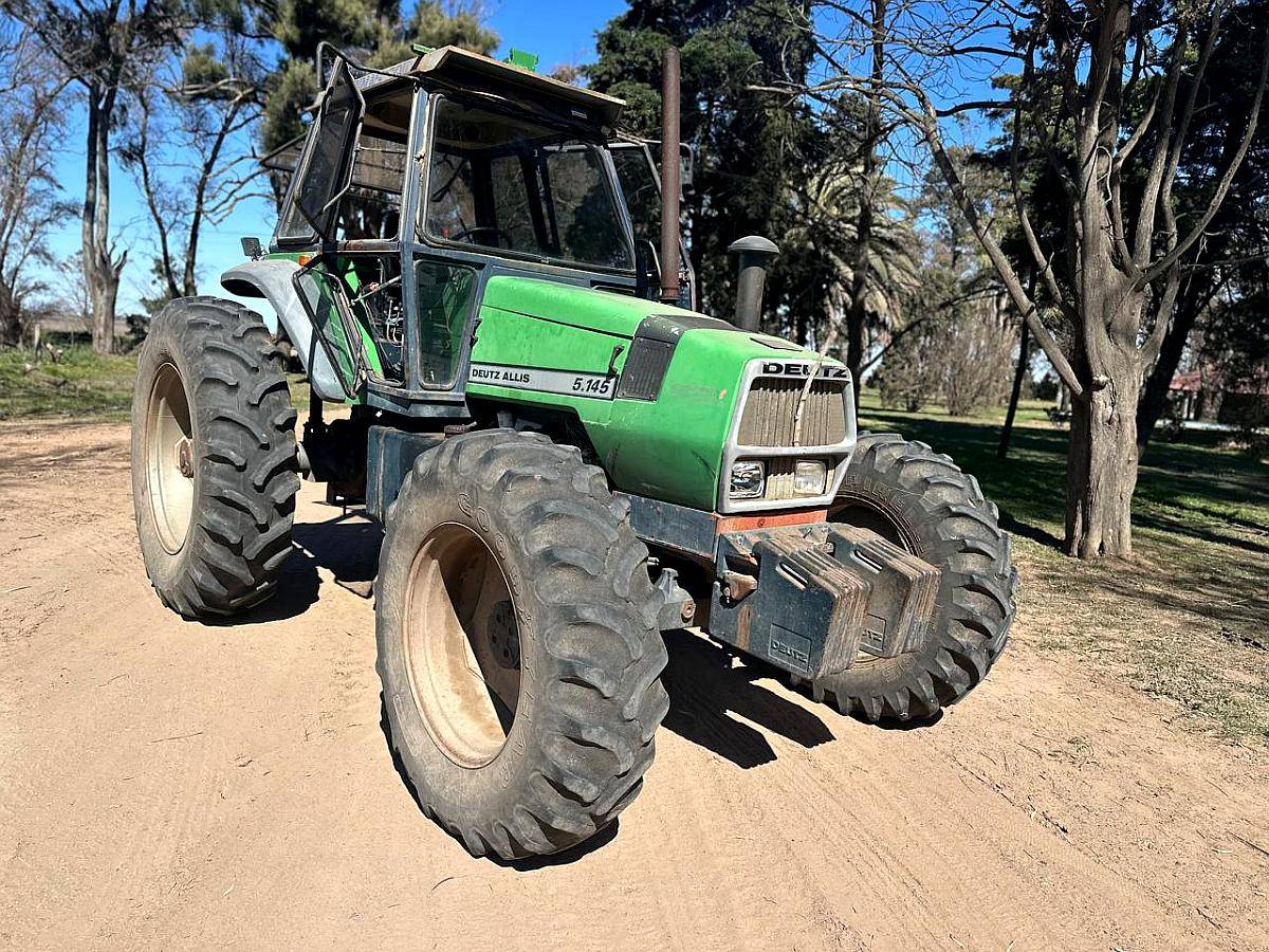 Deutz Allis 5.145 4 WD con Doble Embrague - muy Buen Estado