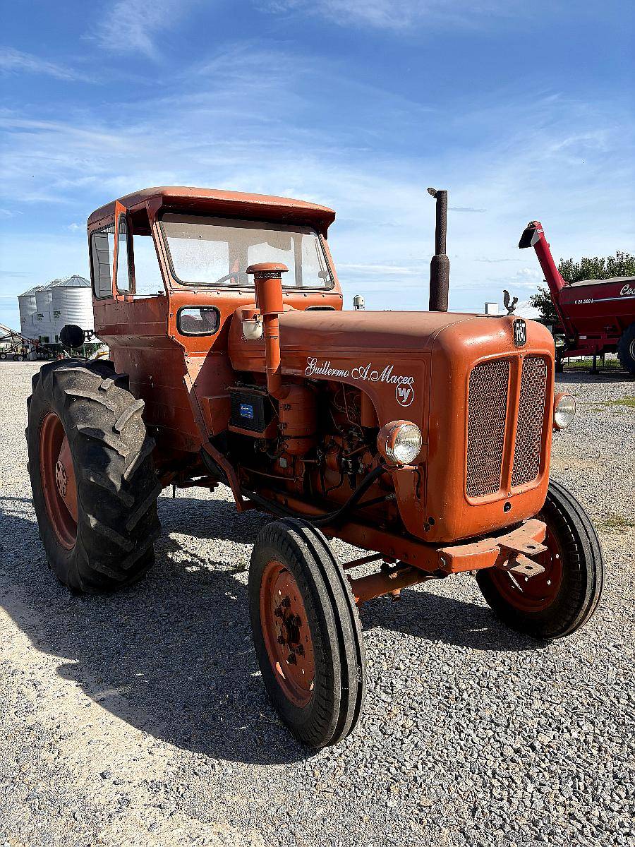 Tractor Superson 55
