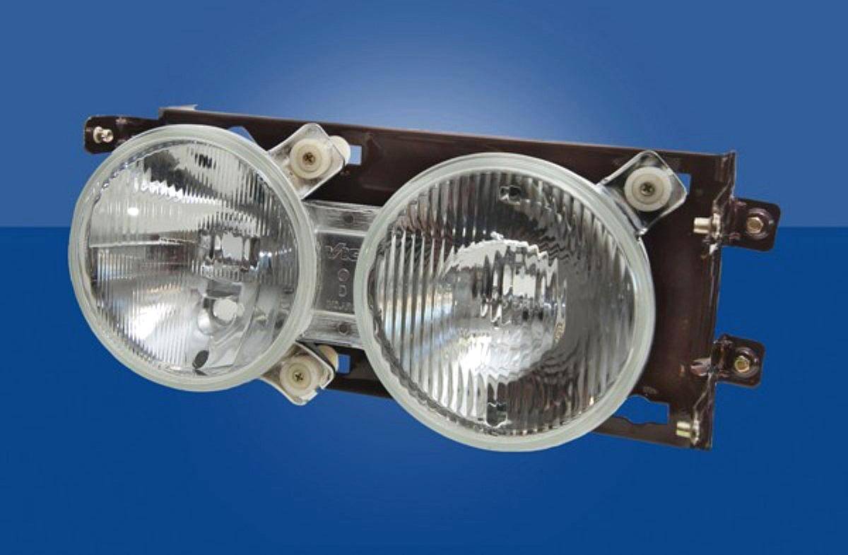 Faro Principal MB 1620 ( 2000/… )