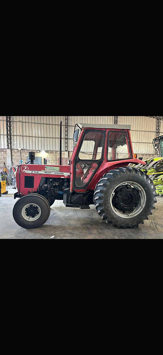 Massey Ferguson 292 .