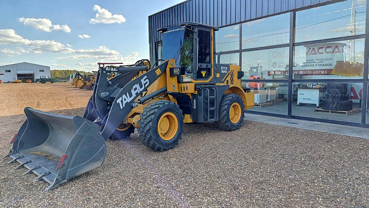 Pala Cargada Frontal Taurus CTX 926