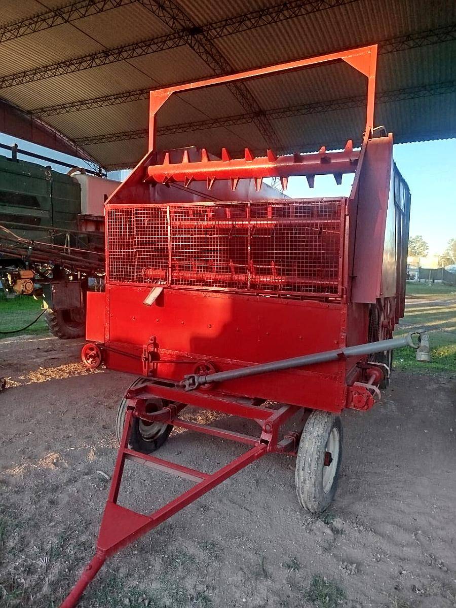 Carro Forrajejero Mainero B370