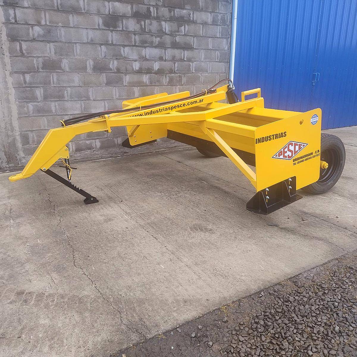 Palón Pesce Nivelador para Corrales 3mts.