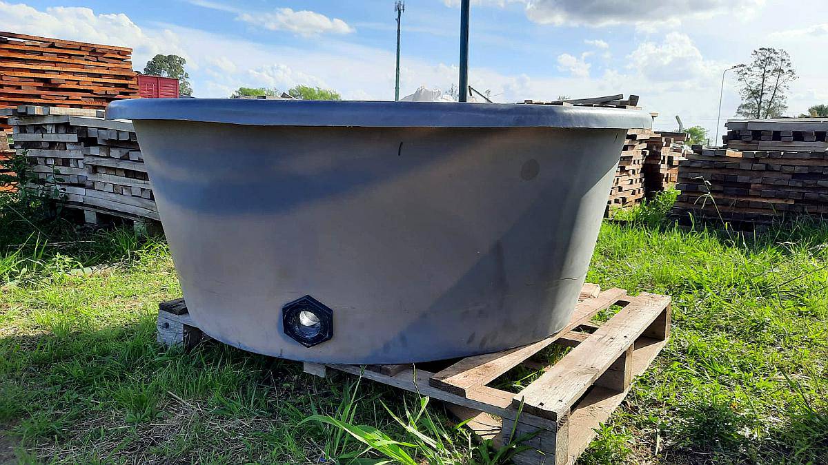 Bebedero Plastico 600lts Tambo