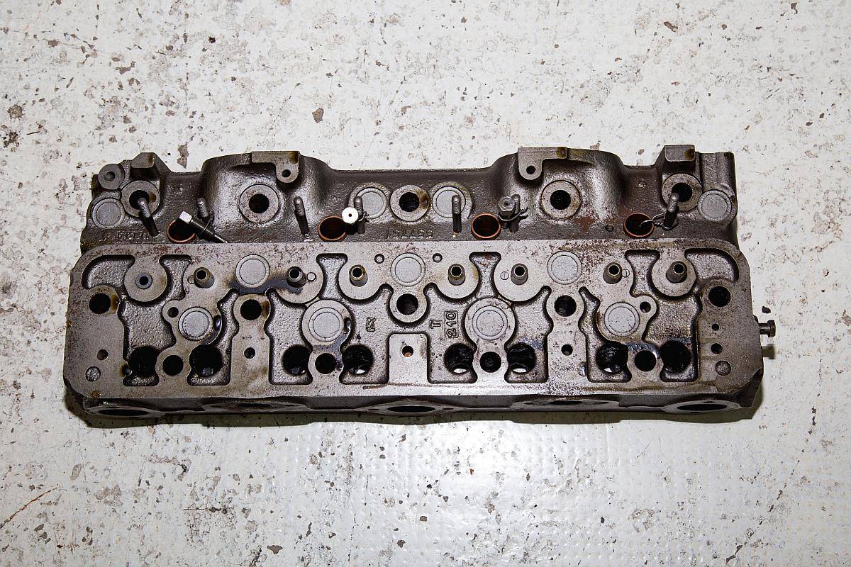 Tapa de Cilindro Tractor Someca M-45 - Supersom 55 (usada)