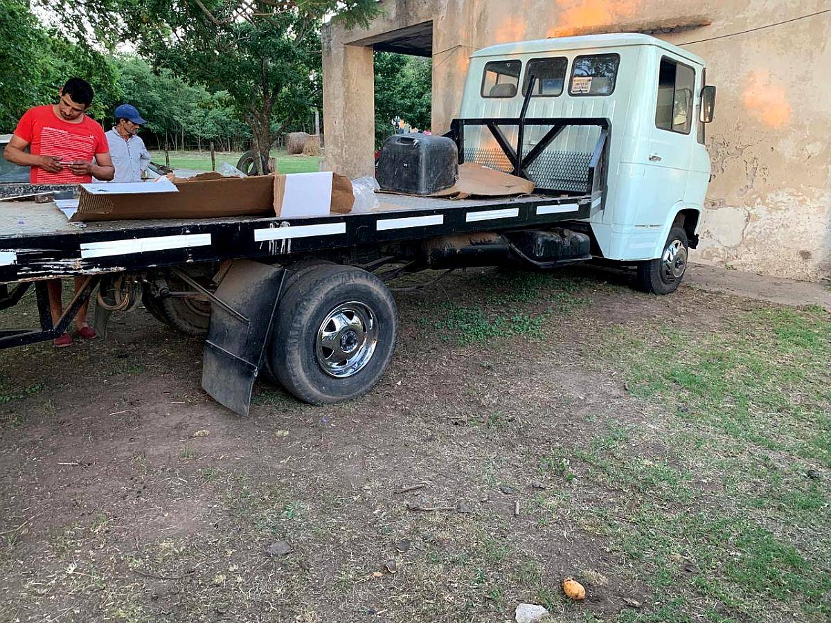 Camioncito Mercedes 608 Camilla Auxilio