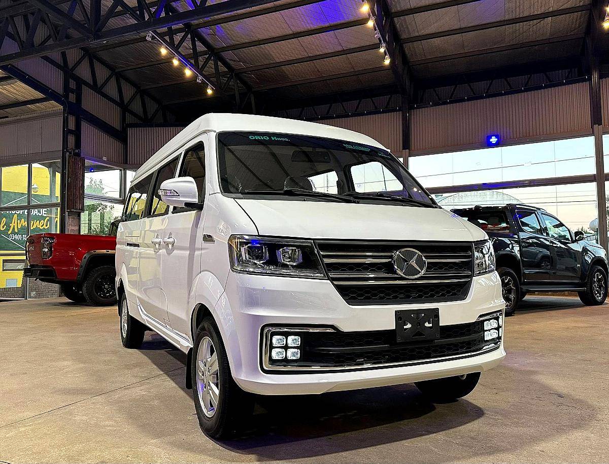 Shineray X30 L EV Miniván 100% Eléctrica 7 Pasajeros 0km.