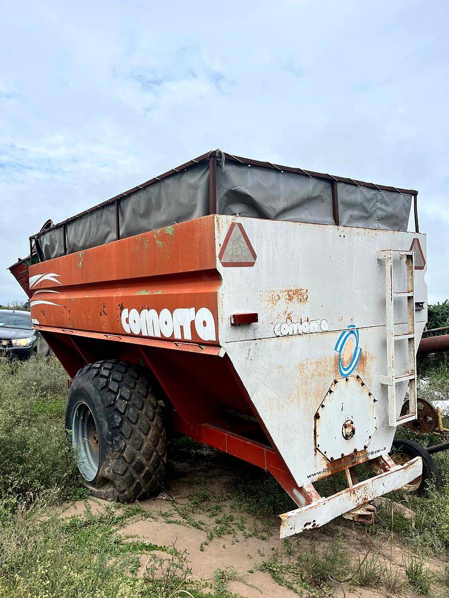 Tolva Autodescargable Comofra 17500 Lts, con Balanza Hook.