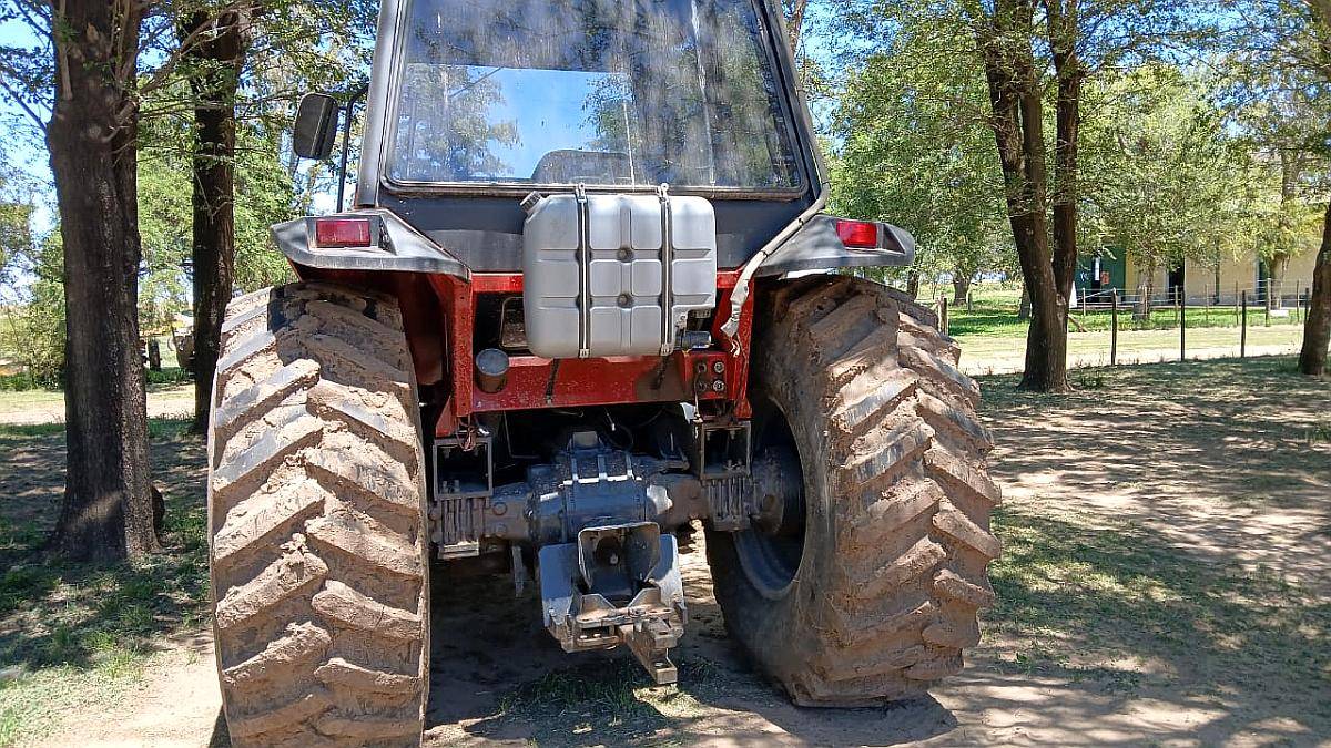 Agrícola Tractor Massey Ferguson 630