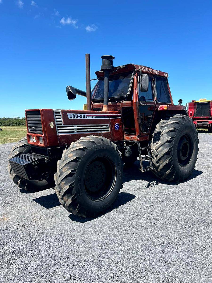 Tractor Fiat Agri 180/90 de Doble Tracción