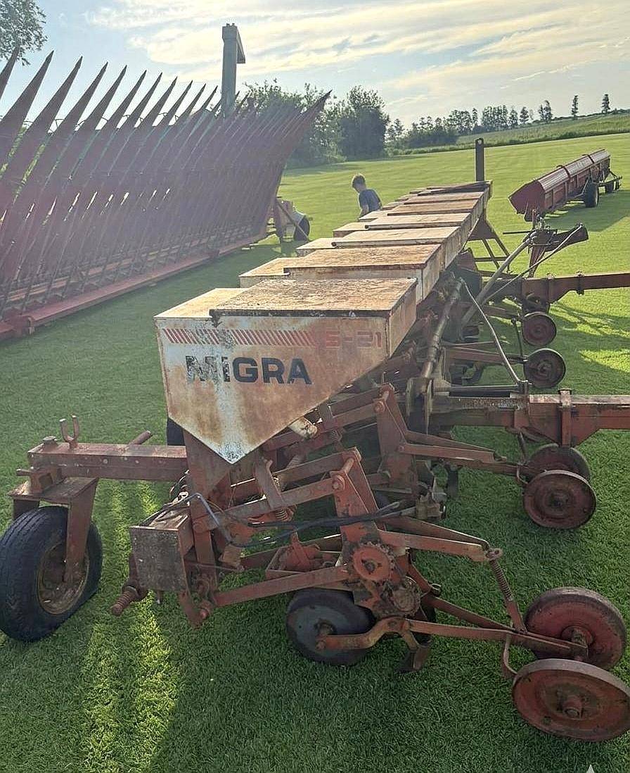 Sembradora Migra S21-21 Líneas-grano Fino