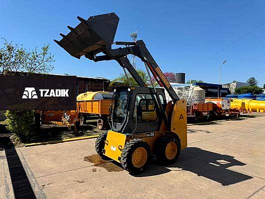 Mini Pala Cargadora MP36 Michigan 50hp con Aire