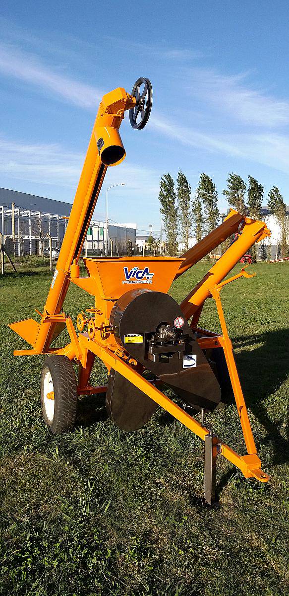 Quebradora/moledora de Granos Transportable 20 Tn/h