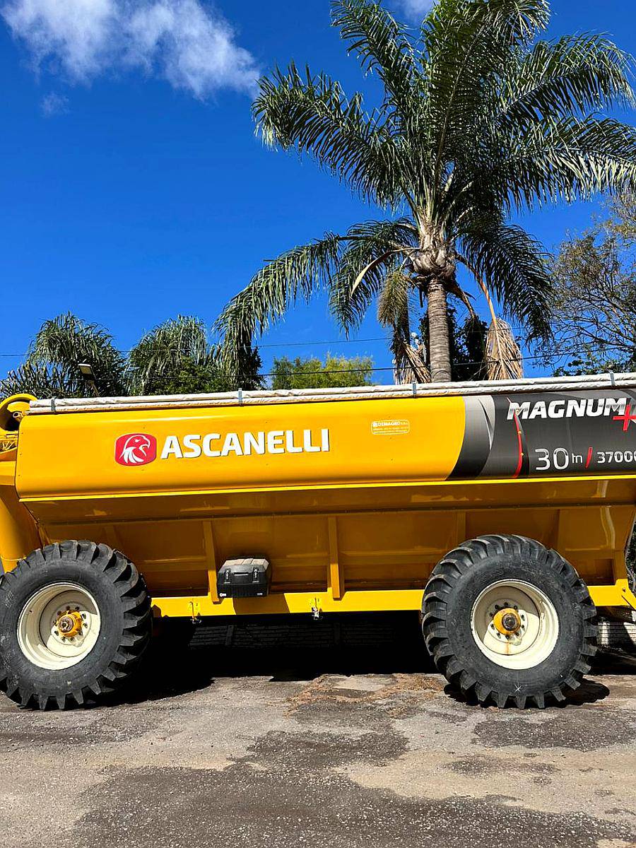 Tolva Autodescargable Ascanelli 30tn.