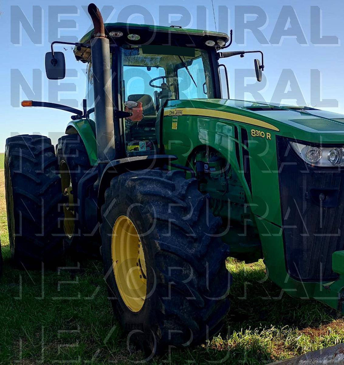 John Deere 8310r Americano, año 2012, 12578 HS. con 3 Puntos