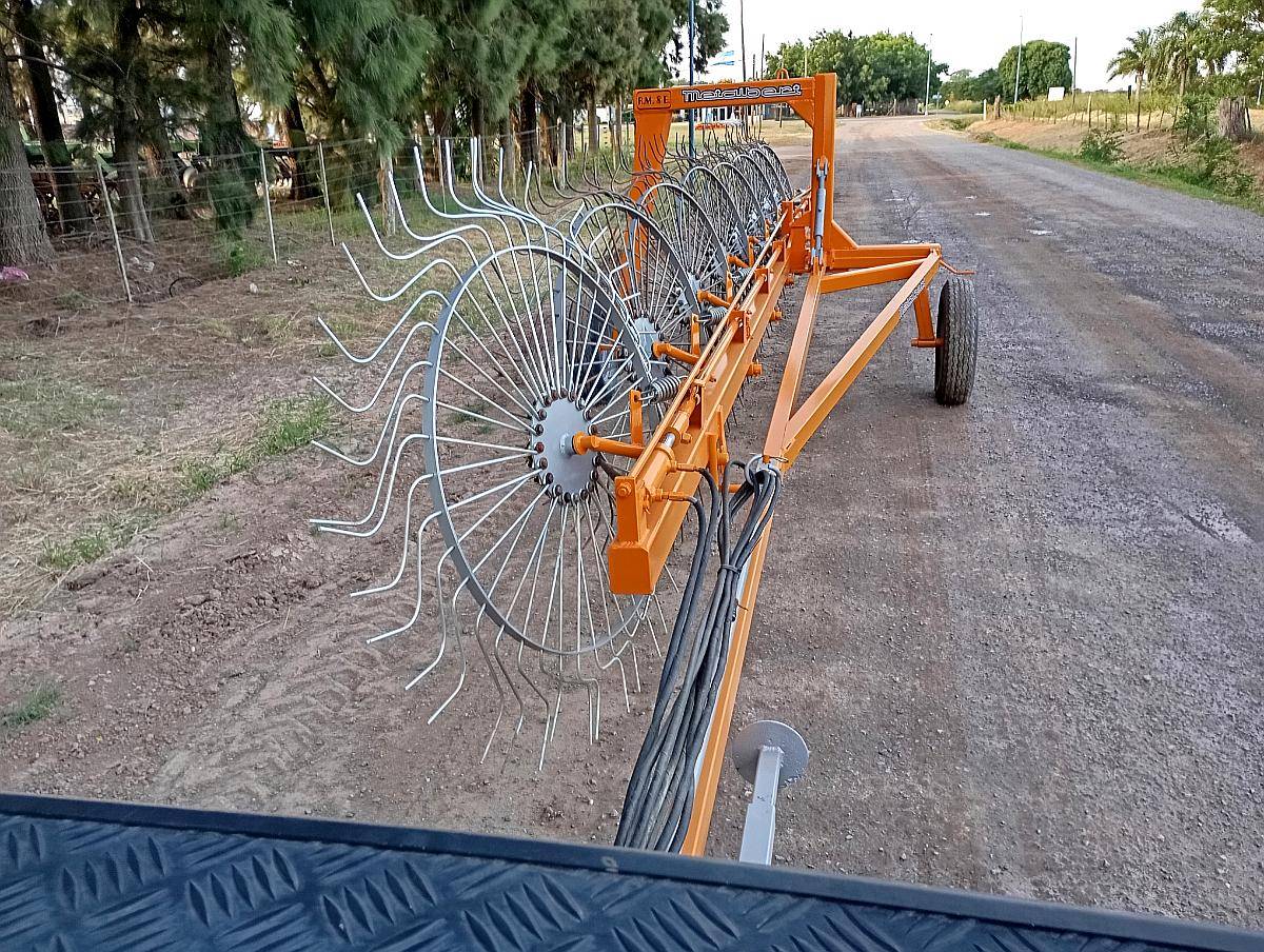 Rastrillo Lateral de 8 Estrellas Marca Metalbert