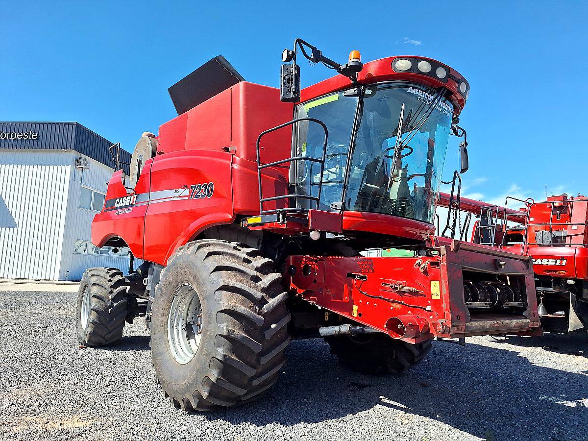 Usado - Case IH - 7230 - 2015 - 35 Pies - Piloto