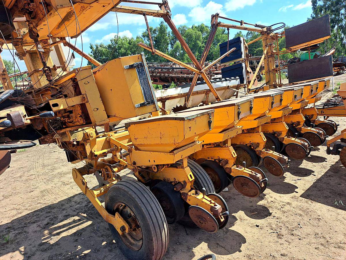 Sembradora Agrometal TX 10 a 70 cm