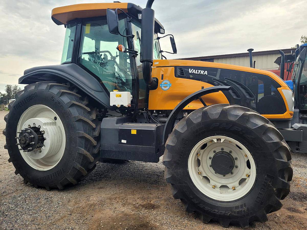 Tractor Valtra BT 210 Nuevo Disponible