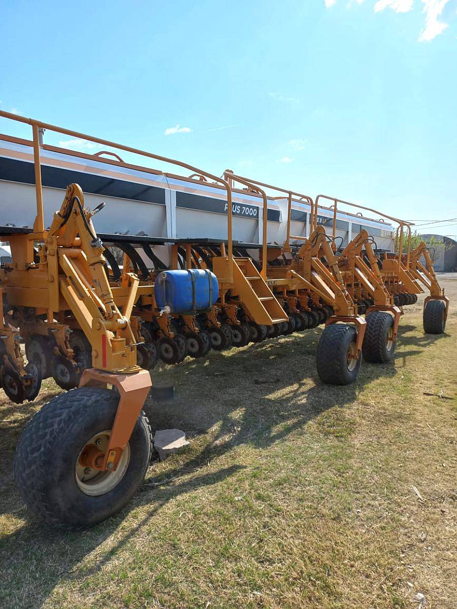 Cele Plus 7000 de 30 a 42, Neumática