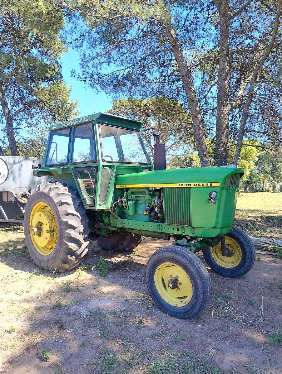 Tractor John Deere 3420