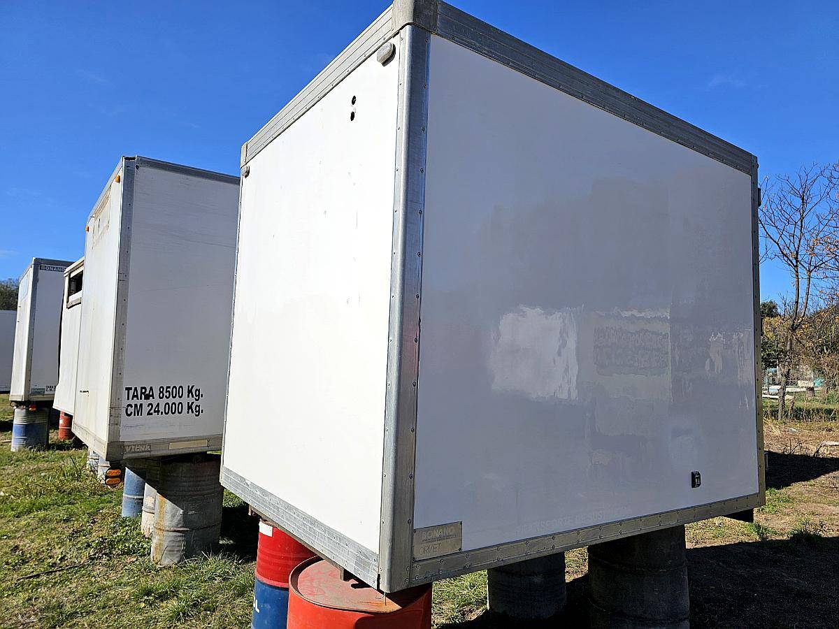 Furgon Termico Usado para Media Temperatura Marca Bonano