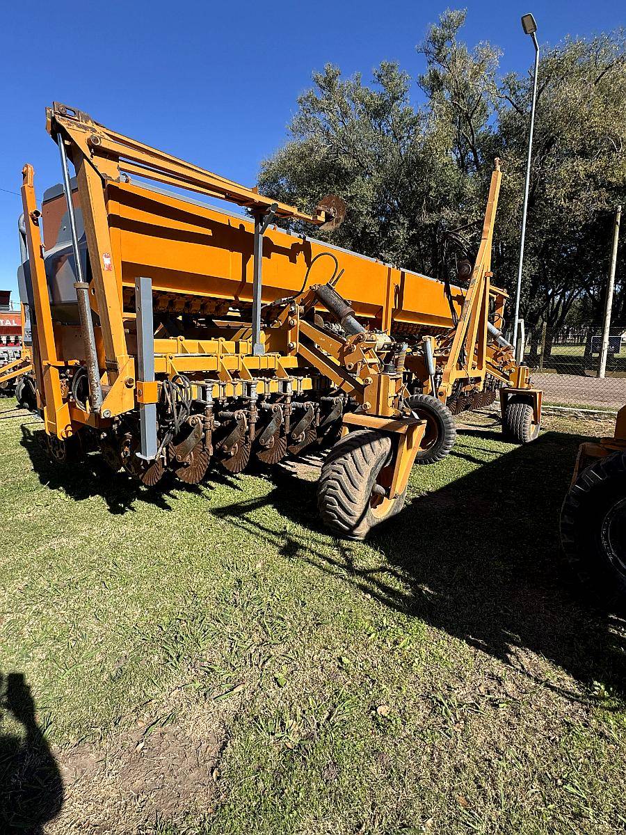 Sembradora Grano Fino Fabimaq, Mod. FG-01