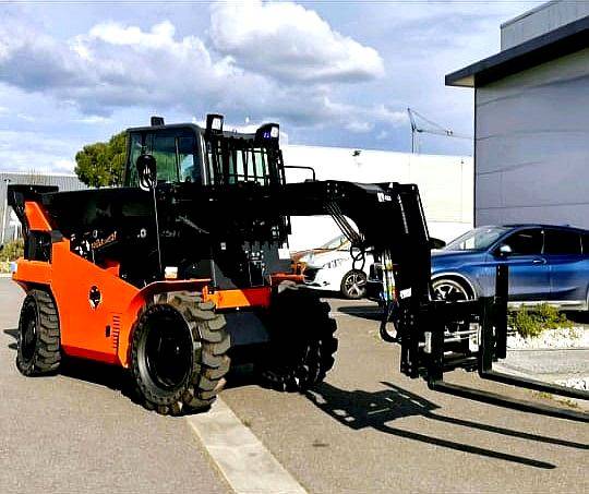 Manipulador Telescopico Noblelift Fth25n-60ym 4wd