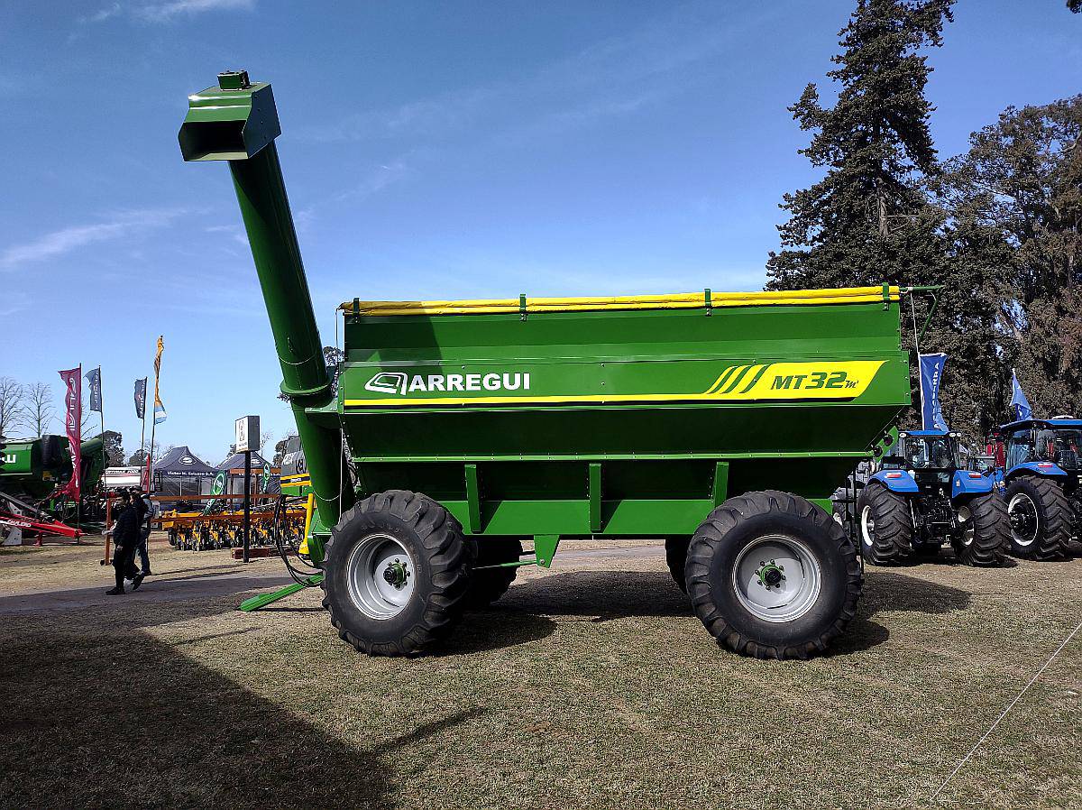 Tolva Arregui Autodescargable MT 37 M3- 30 TN 100 %abulonada