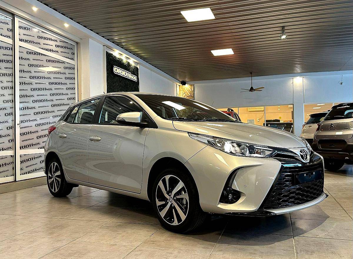 Toyota Yaris 5 Puertas 1.5 A/T Xls+ 0km MY2025 Orio Hnos