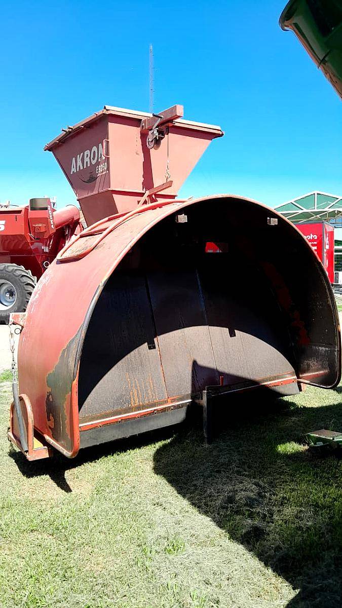 Embolsadora Akron E9250 (em0068)