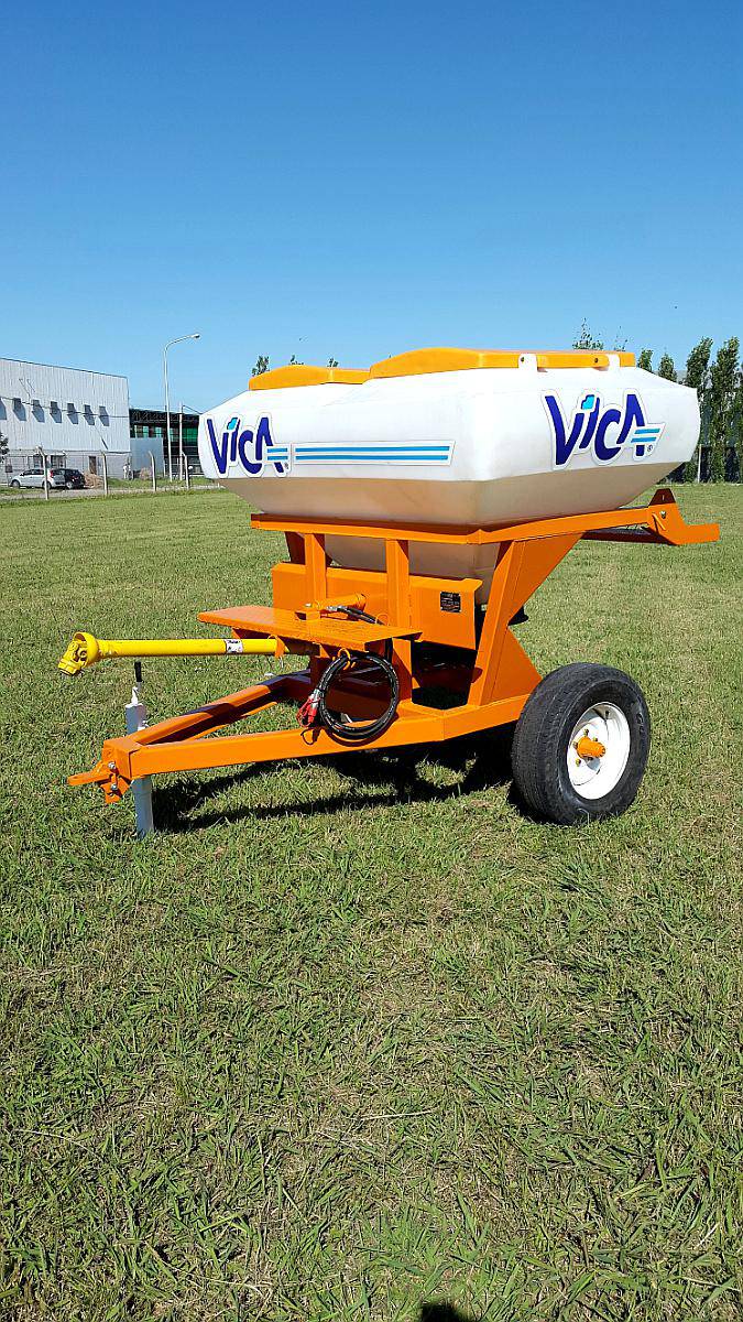 Fertilizadores de Arrastre AF1500
