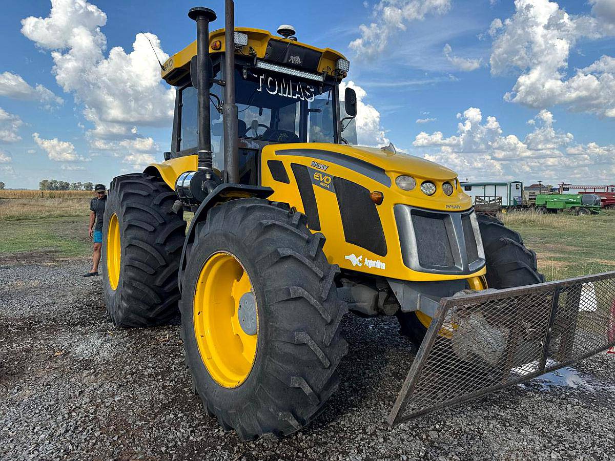 Tractor Pauny 280 a Línea EVO