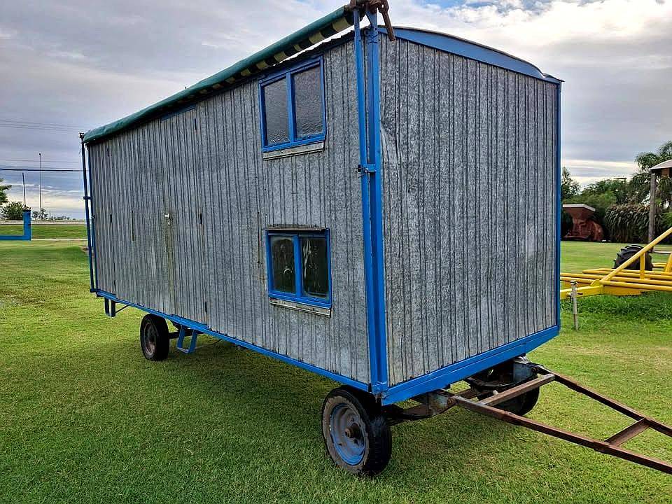 Casilla Rural Artemetal 5 Mts Largo X 2,50 Mts Ancho.