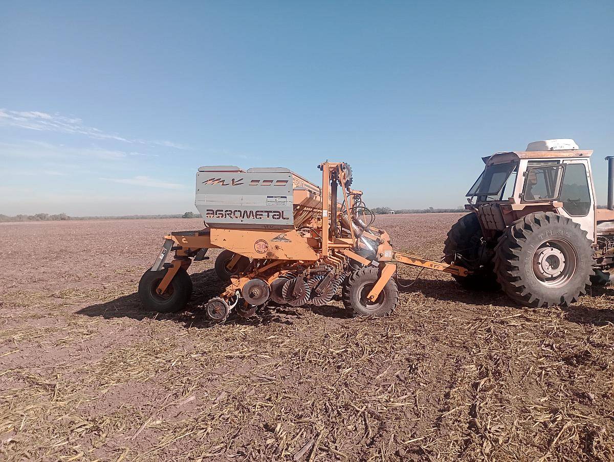 Sembradora de 33 a 21 Agrometal