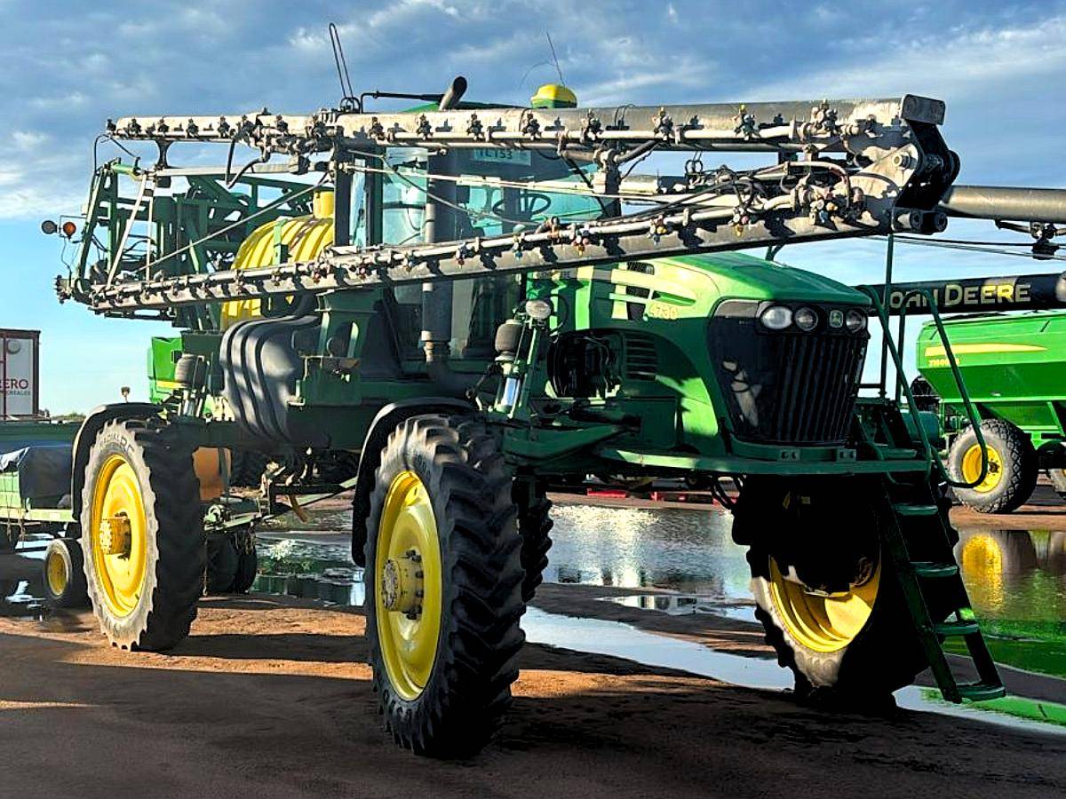 Pulverizadora John Deere 4730, año 2018