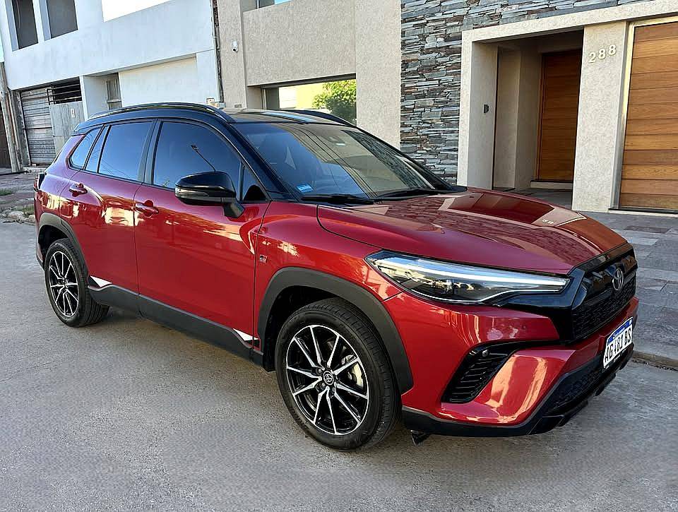 En Garantía. Toyota Corolla Cross 2.0 Gr-sport CVT 170cv