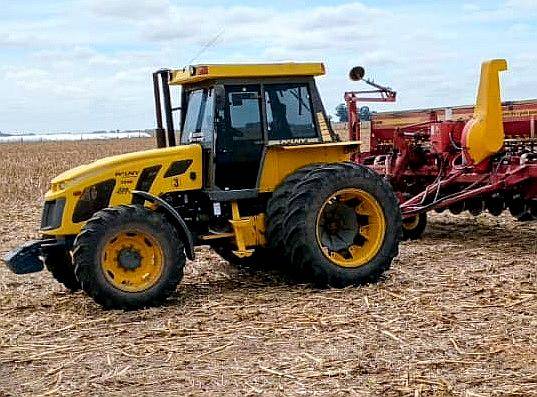 Tractor Pauny 280a 2012- 180hp - Piloto Trimble
