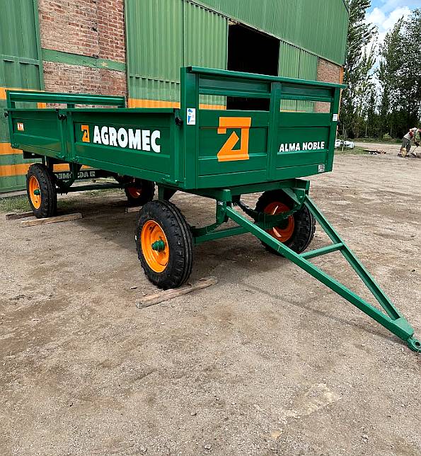 Acoplado Rural 4 Toneladas con Barandas Agromec