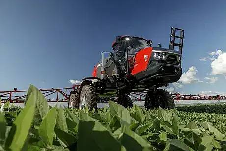 Pulverizador - Case IH Patriot 4050 - Disponible