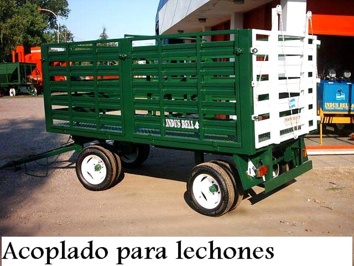 Acoplado para Cerdos y