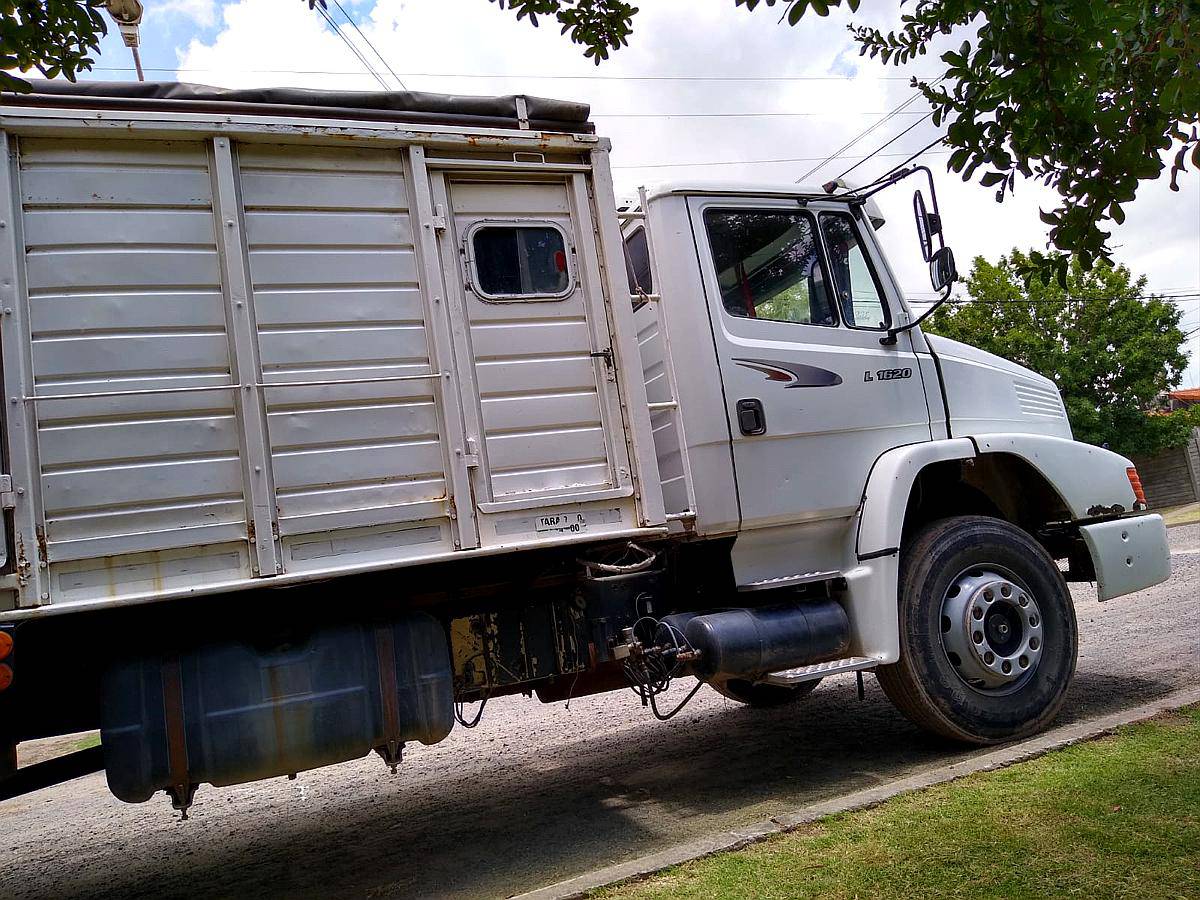 mercedes-benz-cami-n-1620-a-o-1998-5-000-000-agroads