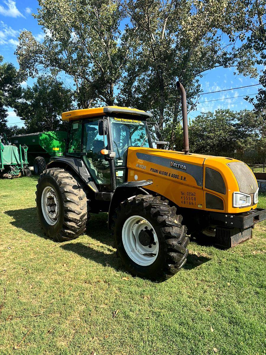 Tractor Valtra BM120 120hp
