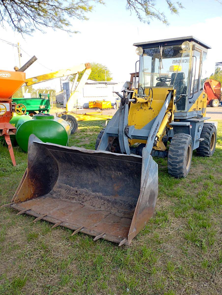 Pala Michigan R45 Usado