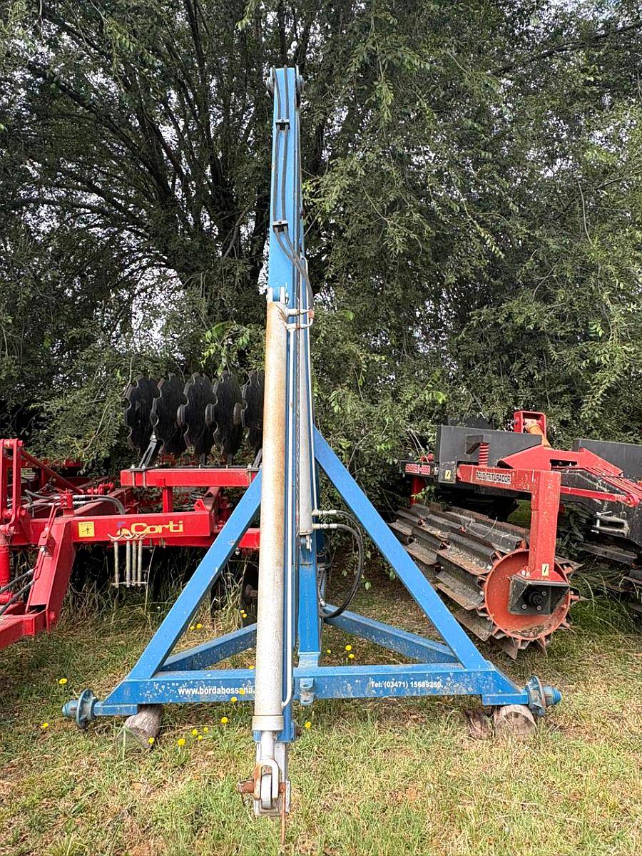 Pluma Borda Bossana con Grúa de 1,5 Movimiento