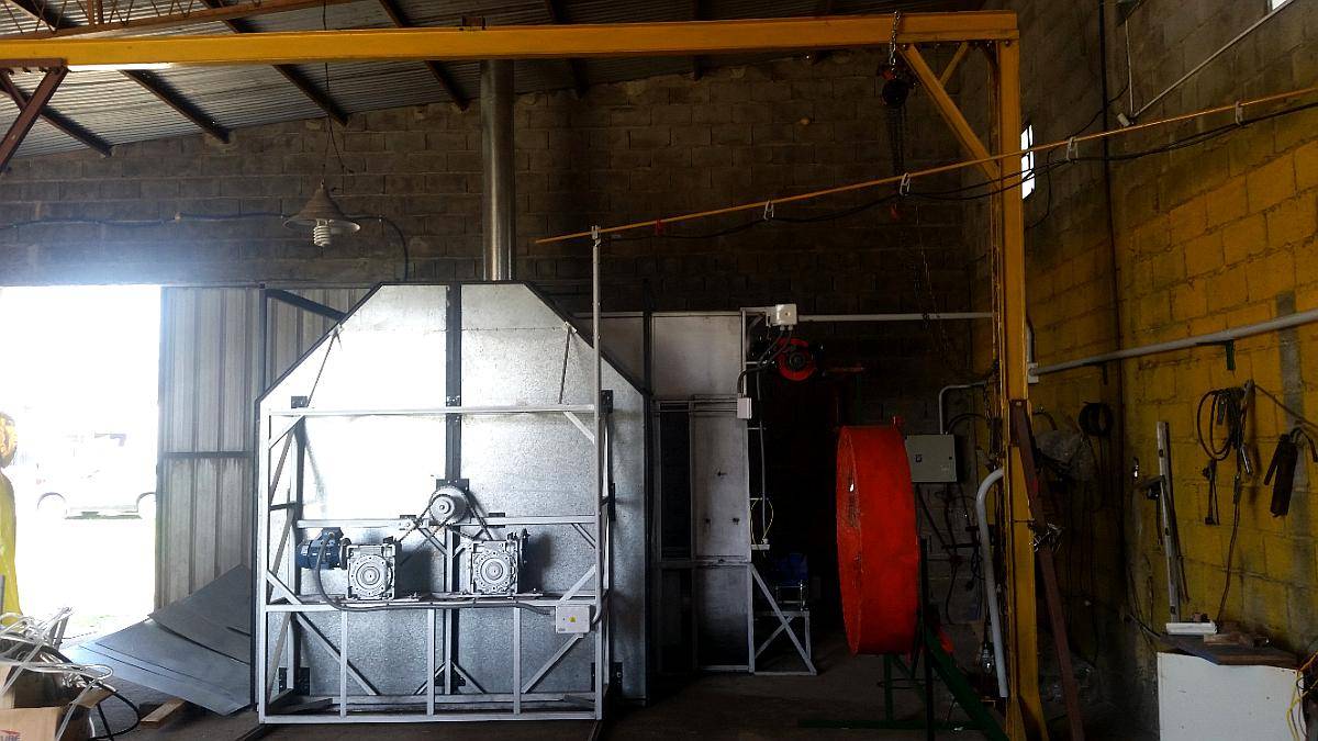 Vendo Horno de Rotomoldeo 2000
