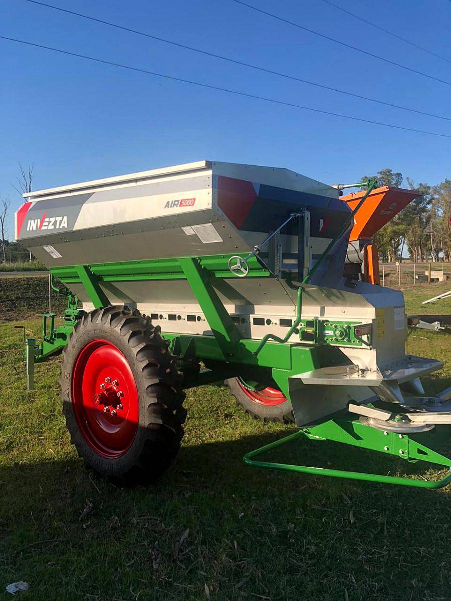 Fertilizadora Invezta AIR 5000