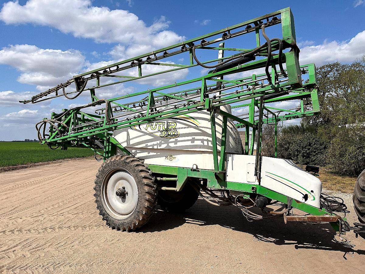 Pulverizadora Metalfor Futur 3000 Usada