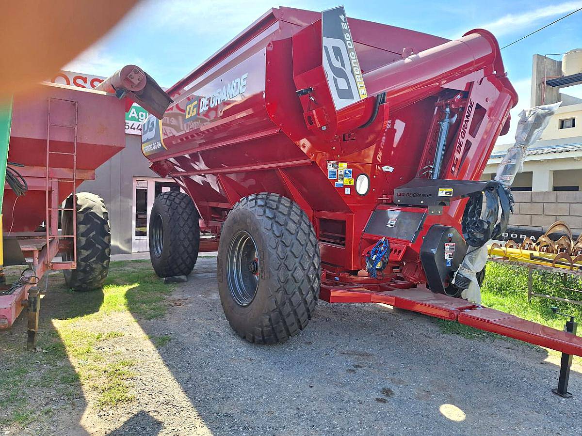 Monotolva de Grande de 24 Toneladas Nueva Disponible