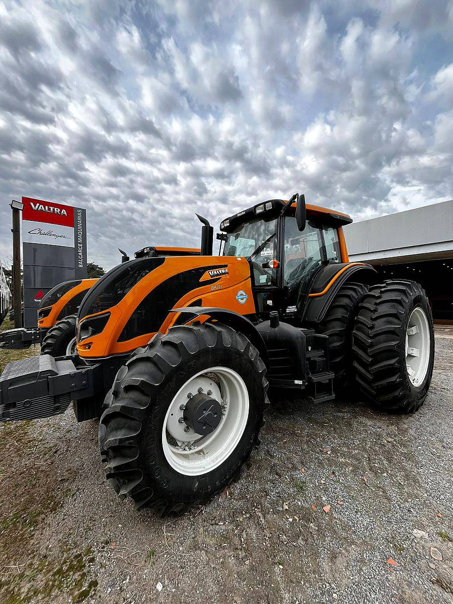 Valtra BH 224 (220 HP) Rodado Dual